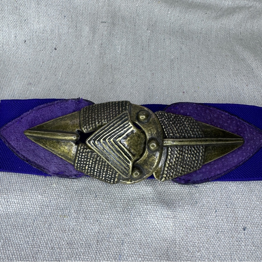 Vintage Omega Arrowhead Western Style Leather Elastic Purple Belt